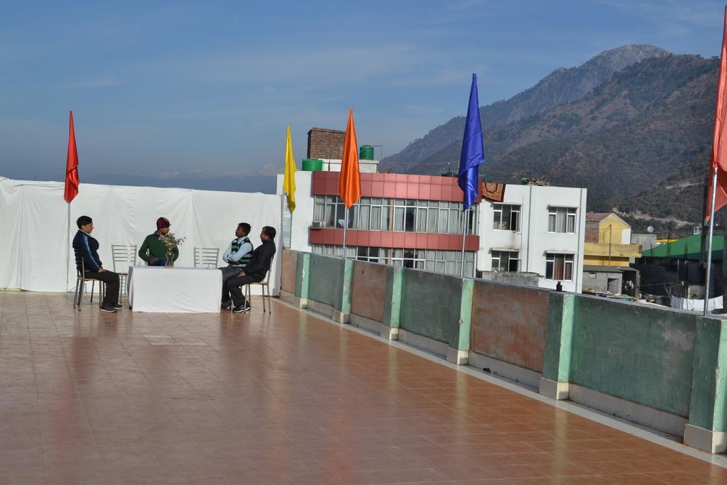 Hotel Atithi International Katra  Pokój zdjęcie